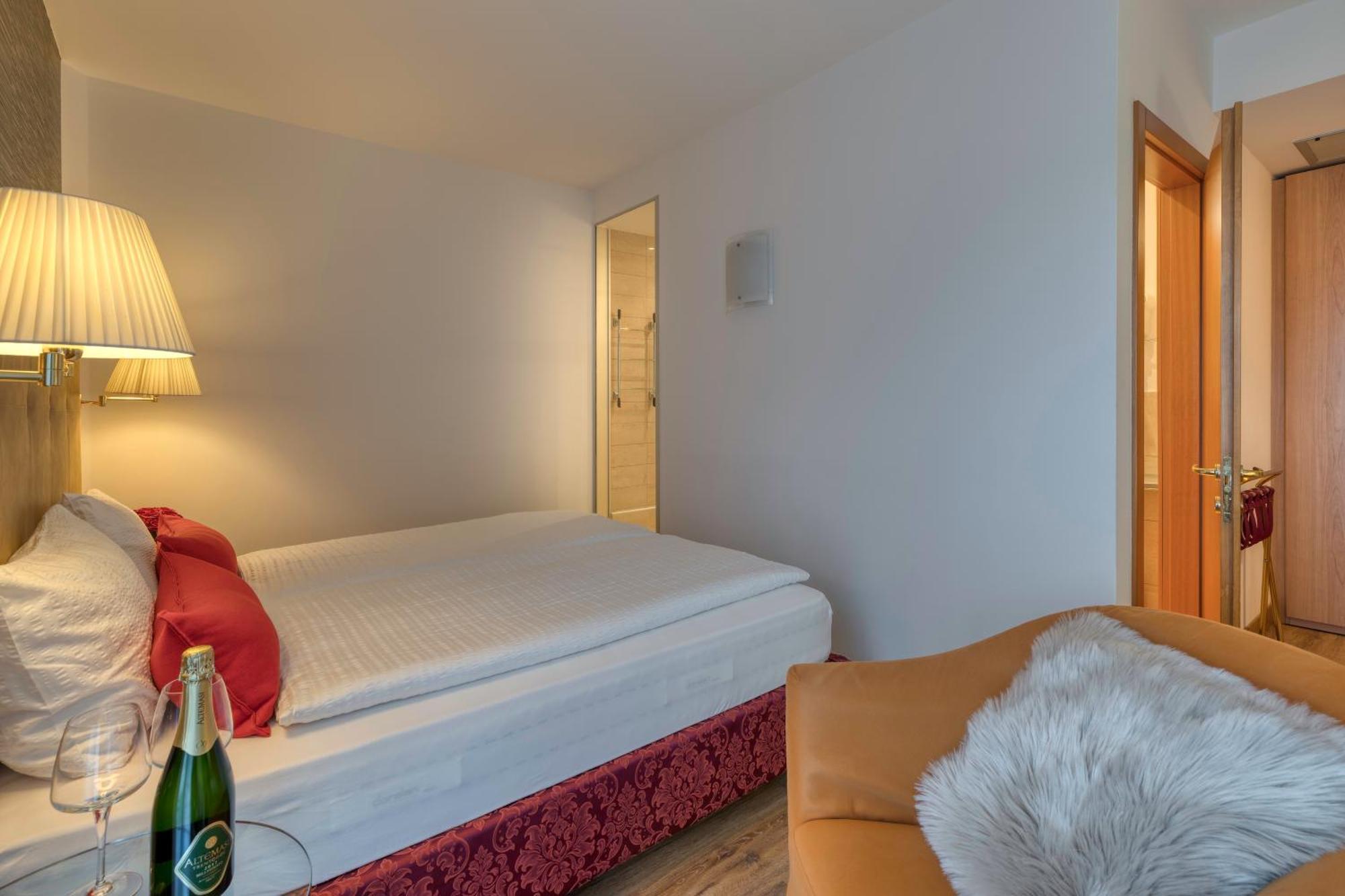 Hotel Sporting Trydent Zewnętrze zdjęcie